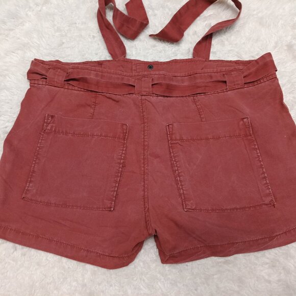 Free People Women's Red Tencel Cargo Shorts Size 6 - Picture 3 of 7